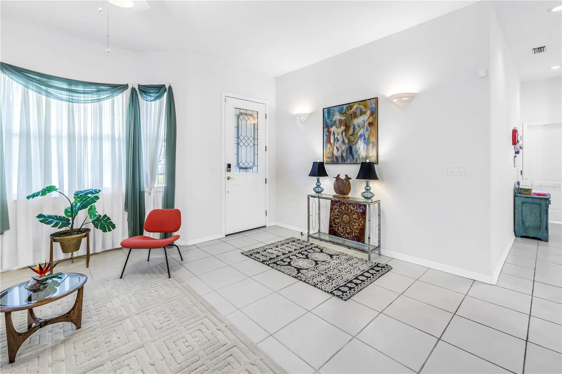 459 Northmoor Avenue N St Petersburg FL 33702