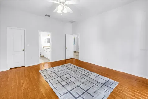 459 Northmoor Avenue N St Petersburg FL 33702