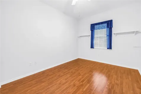 459 Northmoor Avenue N St Petersburg FL 33702