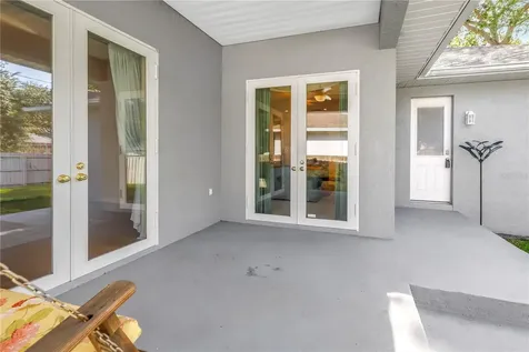 459 Northmoor Avenue N St Petersburg FL 33702