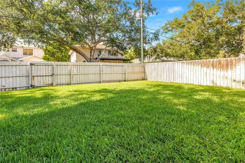 459 Northmoor Avenue N St Petersburg FL 33702