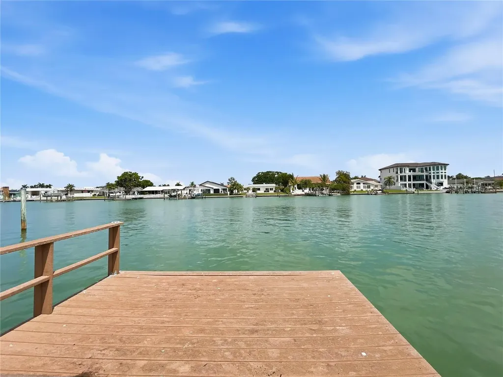 750 115th Avenue Treasure Island FL 33706