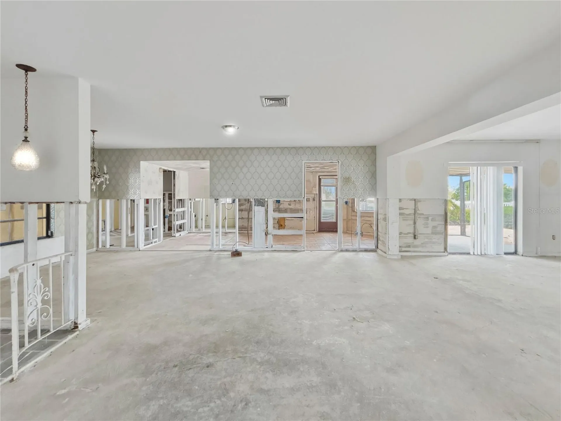 750 115th Avenue Treasure Island FL 33706