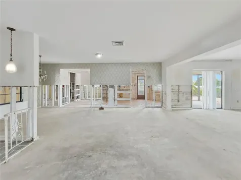 750 115th Avenue Treasure Island FL 33706