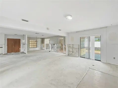 750 115th Avenue Treasure Island FL 33706