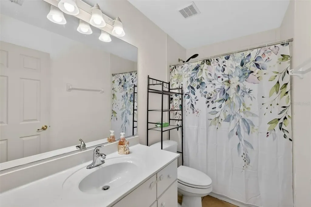 5 Hemlock Radial Lane Ocala FL 34472