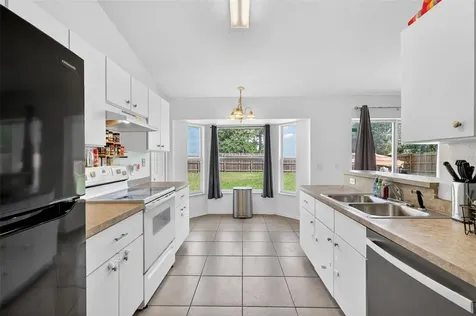 5 Hemlock Radial Lane Ocala FL 34472
