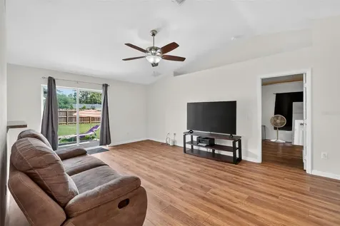 5 Hemlock Radial Lane Ocala FL 34472
