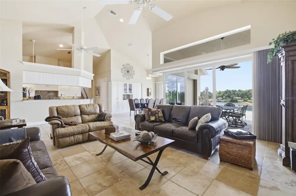 2504 Caloosa Shores Drive Labelle FL 33935
