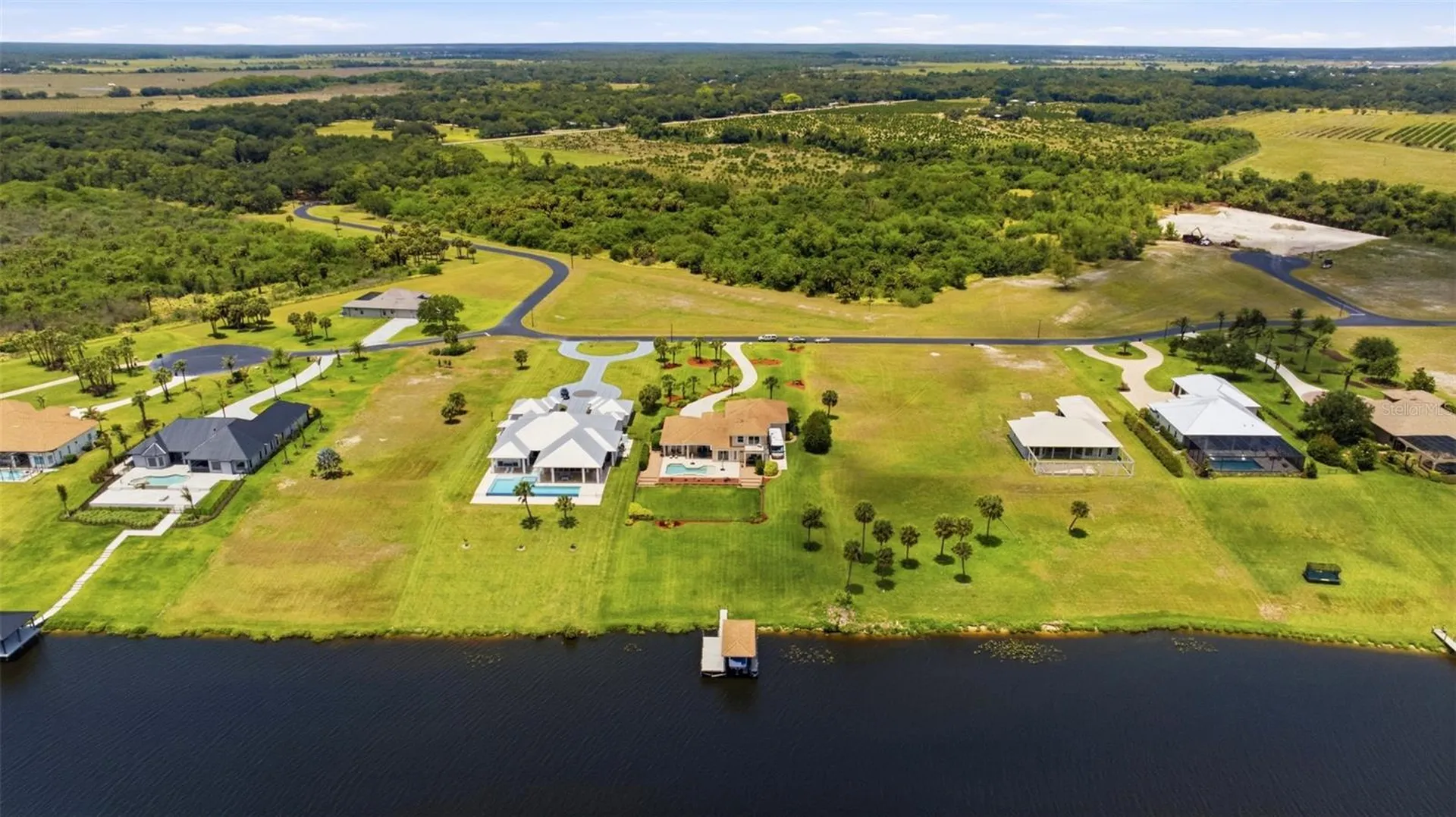 2504 Caloosa Shores Drive Labelle FL 33935