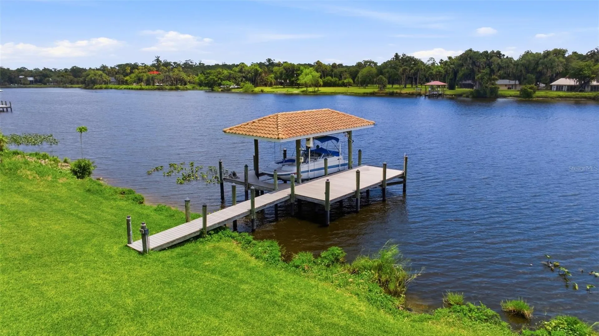 2504 Caloosa Shores Drive Labelle FL 33935