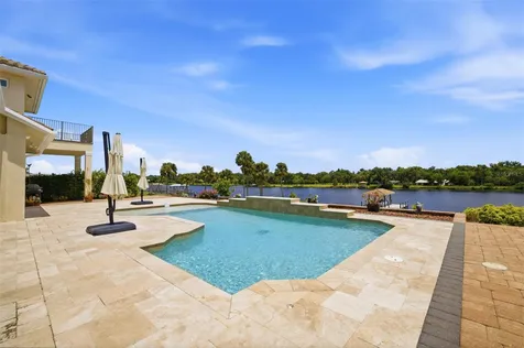 2504 Caloosa Shores Drive Labelle FL 33935