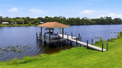 2504 Caloosa Shores Drive Labelle FL 33935