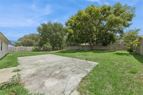 2485 Haulover Boulevard Deltona FL 32738