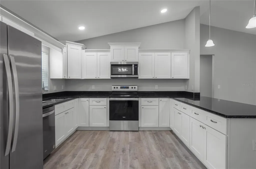 5932 N Flagstaff Avenue Beverly Hills FL 34465