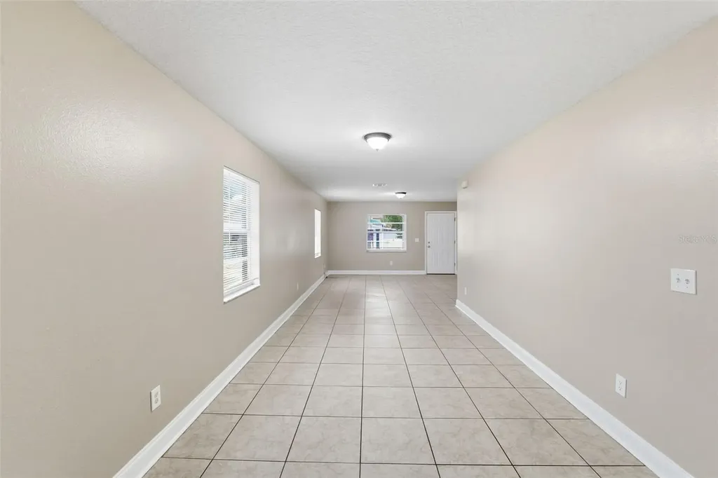 2904 N 16th Street Tampa FL 33605
