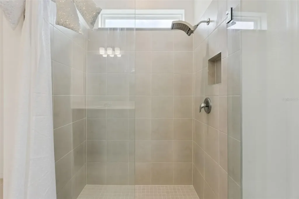 732 Longleaf Lane Lake Alfred FL 33850