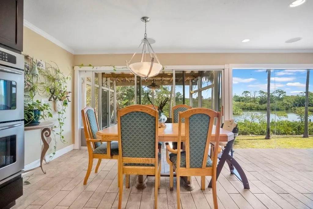 3858 Shore Boulevard Oldsmar FL 34677