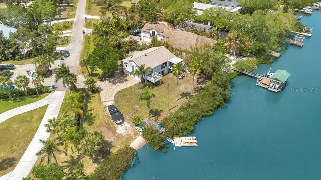 3858 Shore Boulevard Oldsmar FL 34677