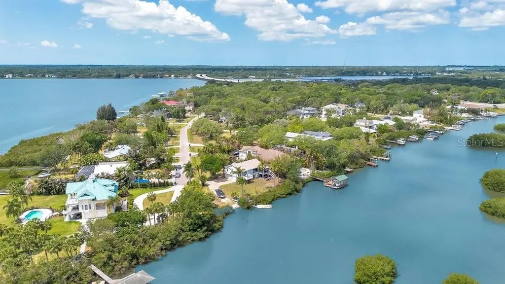 3858 Shore Boulevard Oldsmar FL 34677