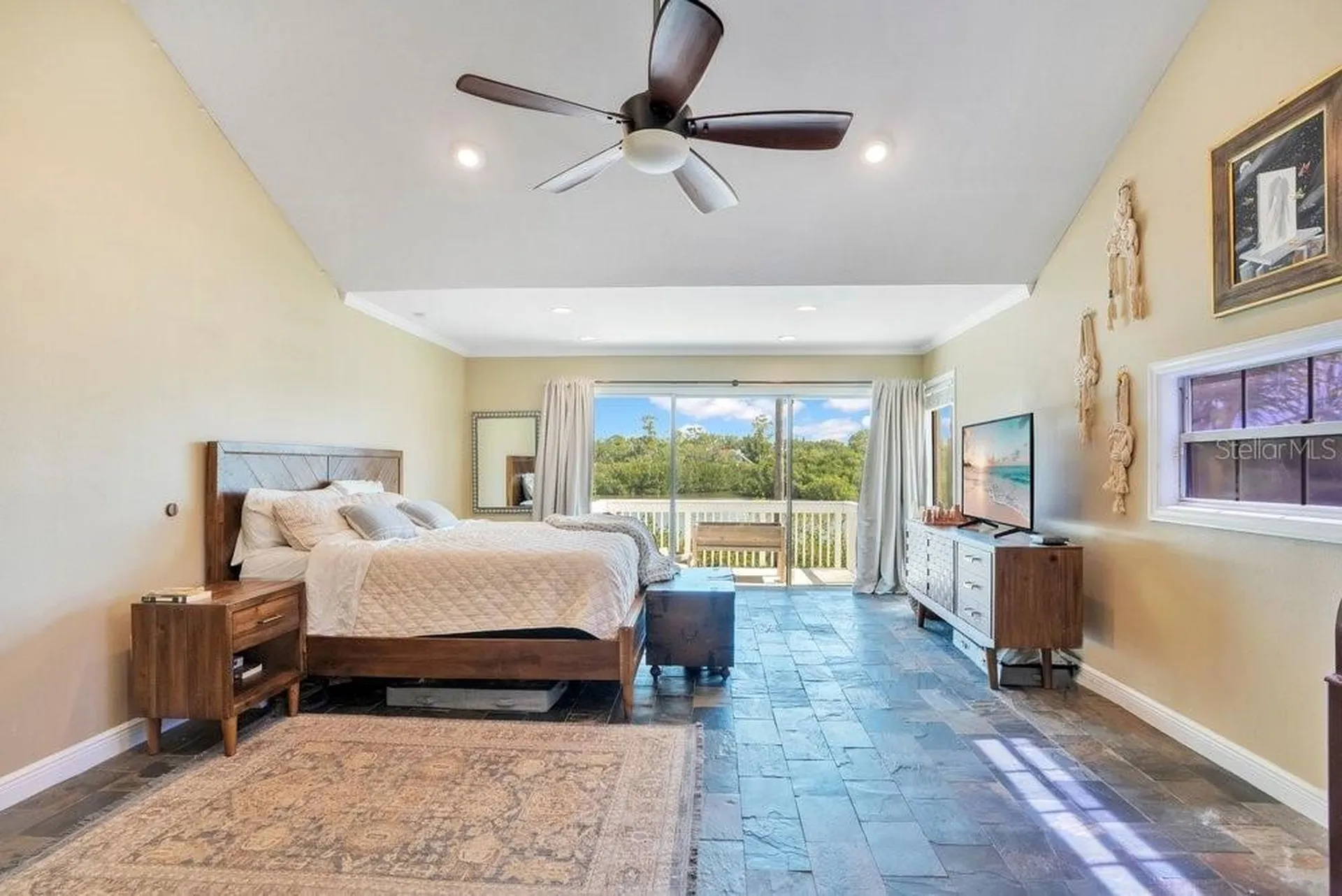 3858 Shore Boulevard Oldsmar FL 34677
