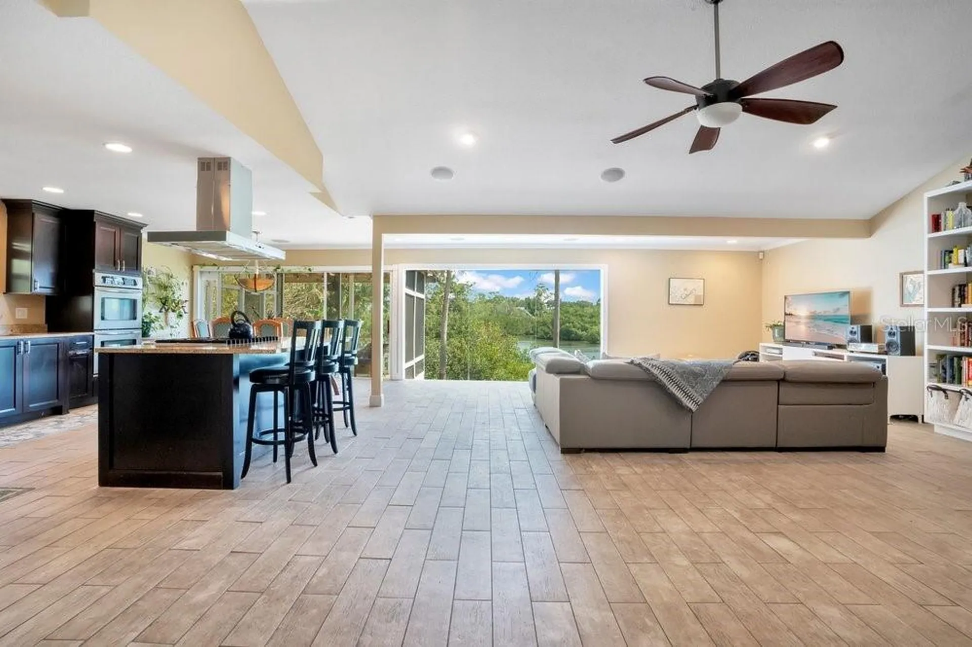 3858 Shore Boulevard Oldsmar FL 34677
