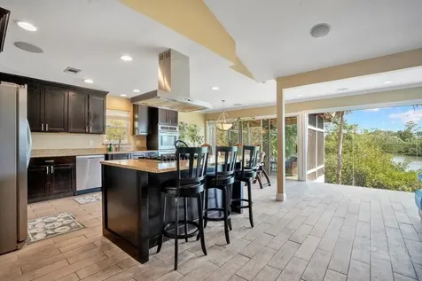 3858 Shore Boulevard Oldsmar FL 34677