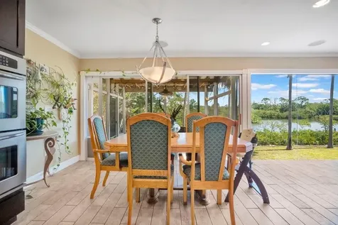 3858 Shore Boulevard Oldsmar FL 34677