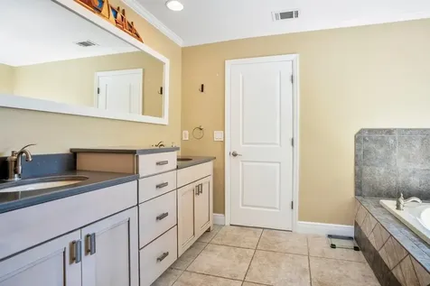 3858 Shore Boulevard Oldsmar FL 34677
