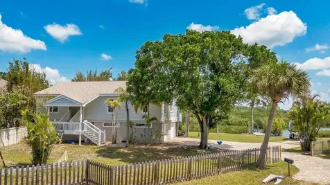 3858 Shore Boulevard Oldsmar FL 34677