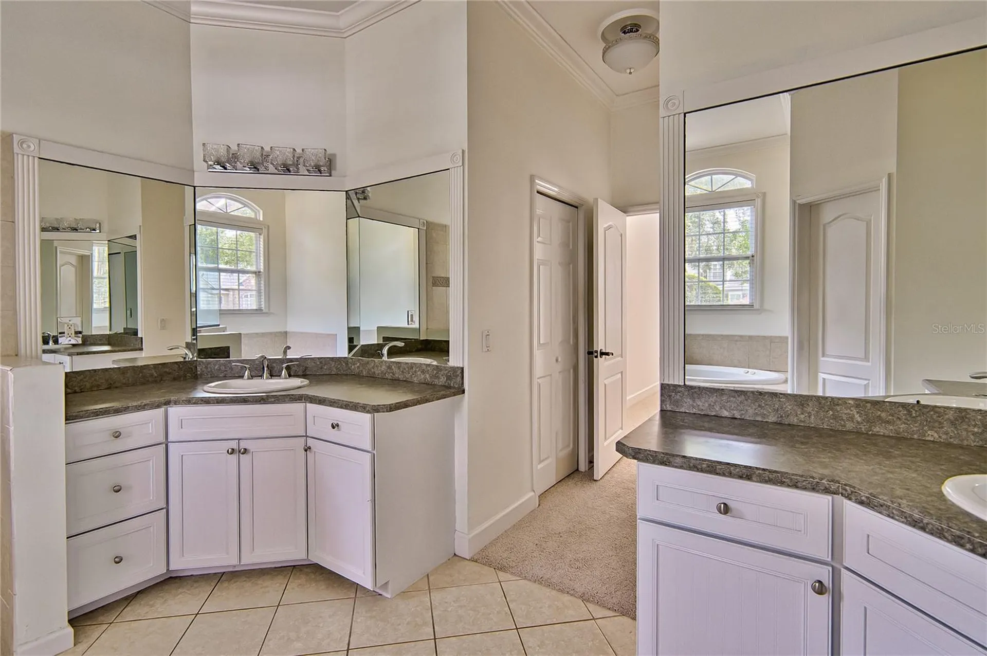 9244 SW 31st Place Gainesville FL 32608