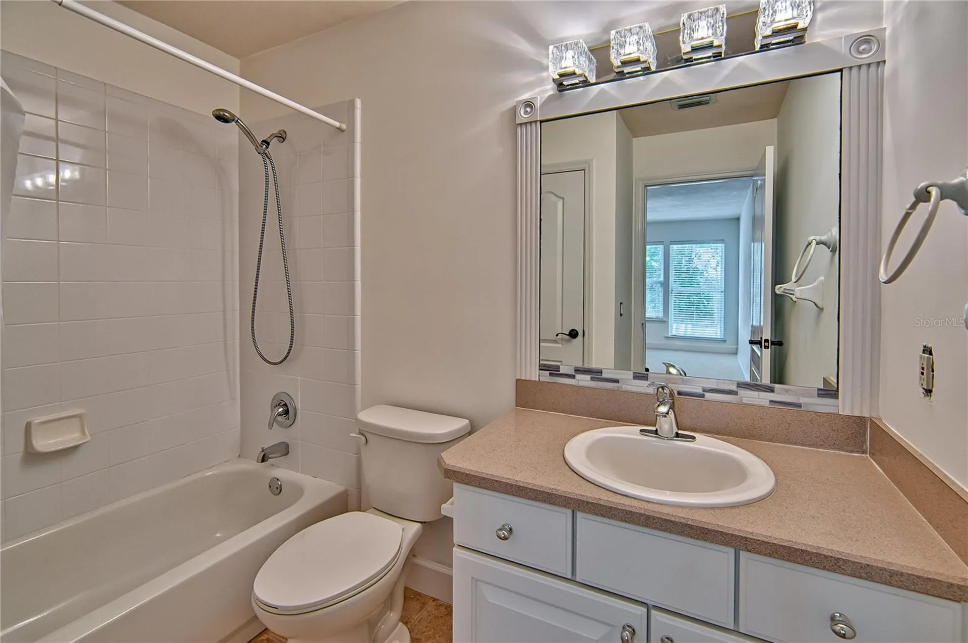 9244 SW 31st Place Gainesville FL 32608