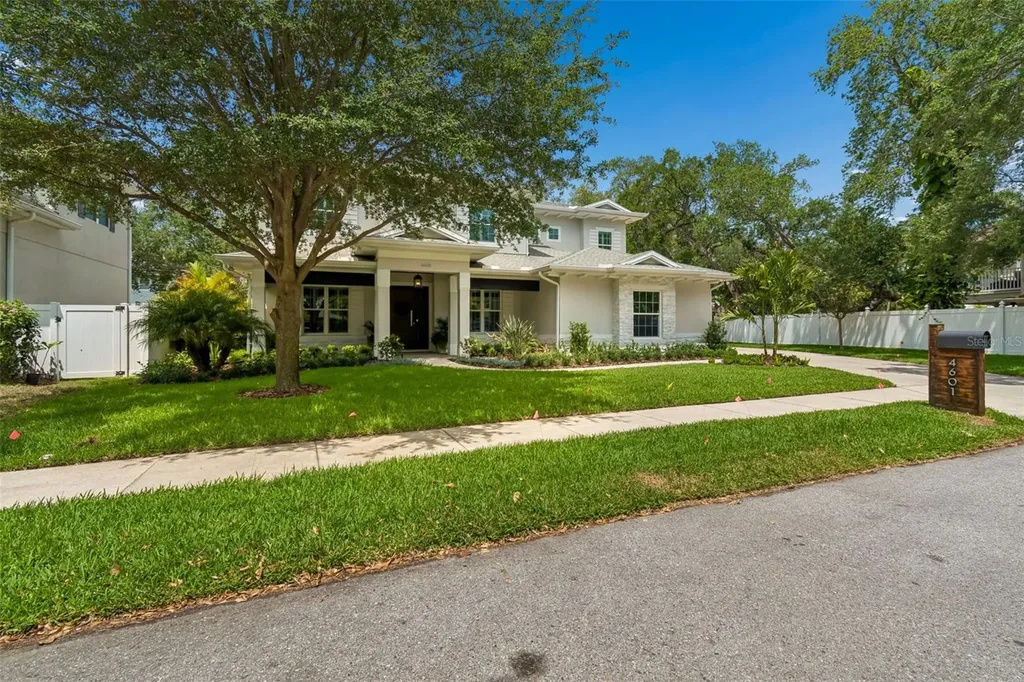 4601 S Esperanza Avenue Tampa FL 33611