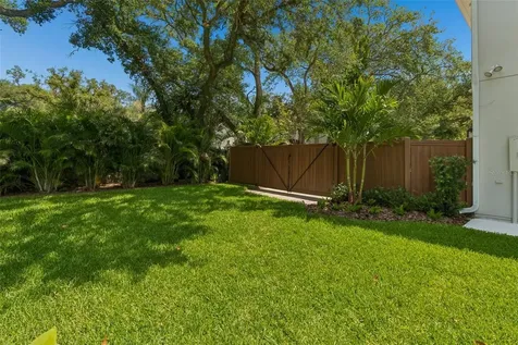 4601 S Esperanza Avenue Tampa FL 33611