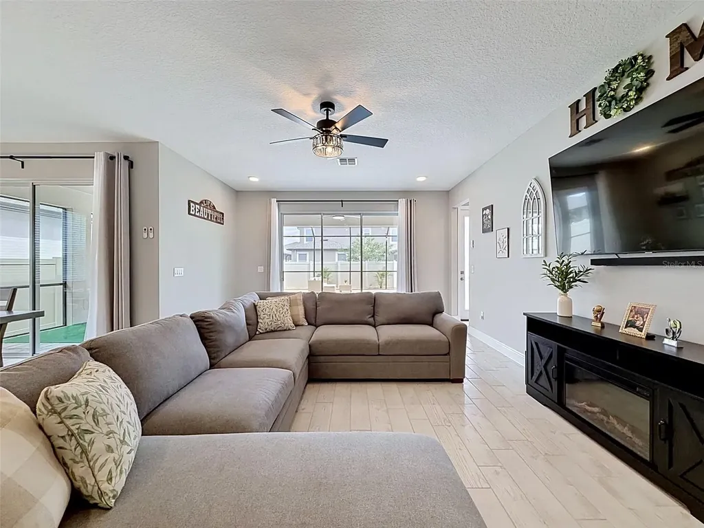 33163 Sycamore Leaf Drive Wesley Chapel FL 33545