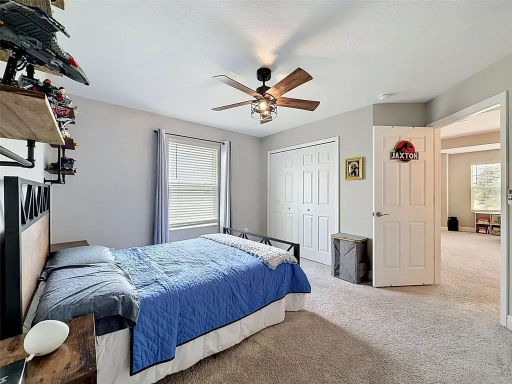 33163 Sycamore Leaf Drive Wesley Chapel FL 33545