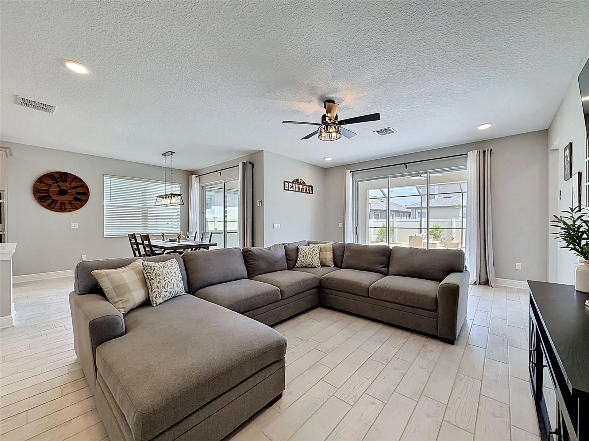 33163 Sycamore Leaf Drive Wesley Chapel FL 33545