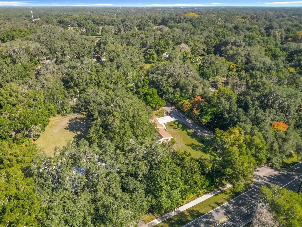 7802 Mizell Street Coleman FL 33521
