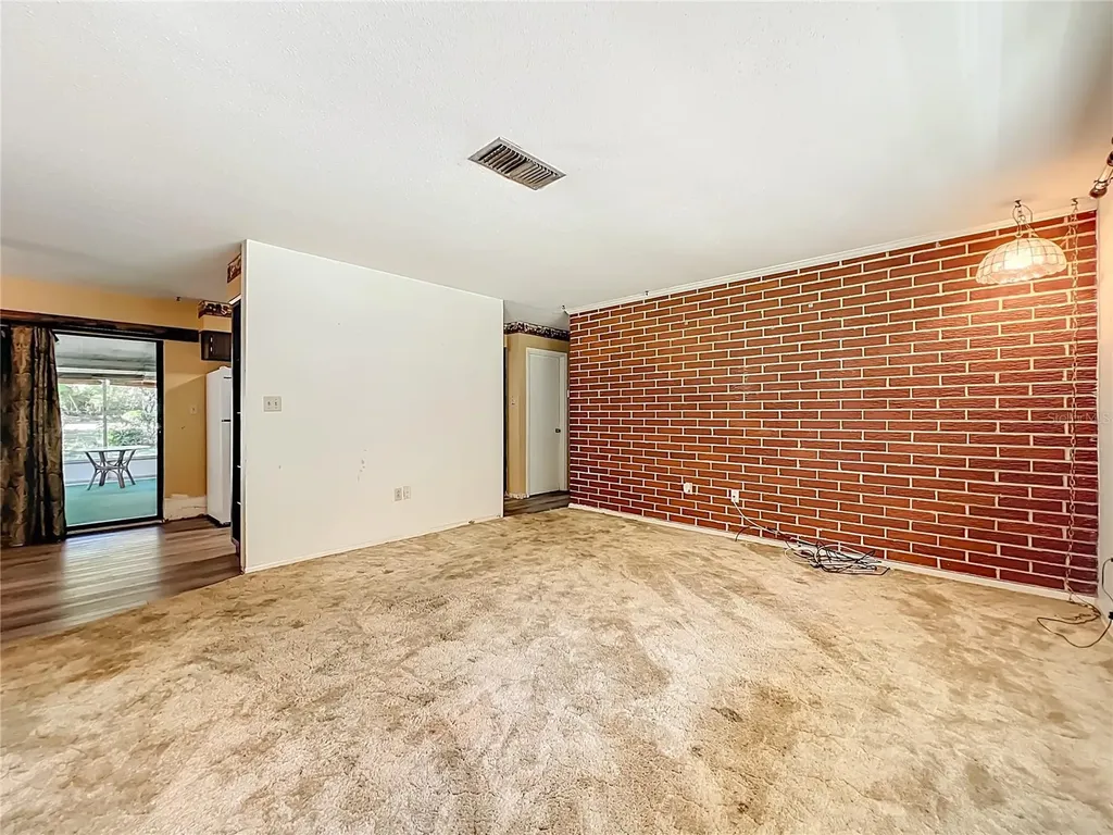 7802 Mizell Street Coleman FL 33521