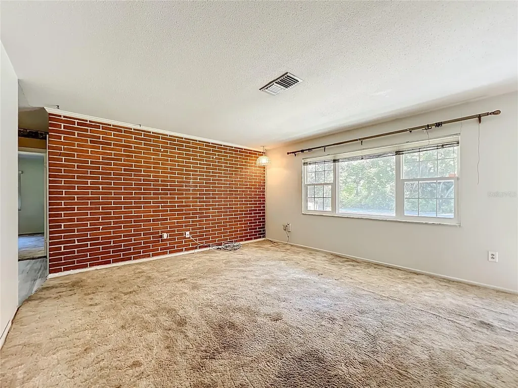 7802 Mizell Street Coleman FL 33521
