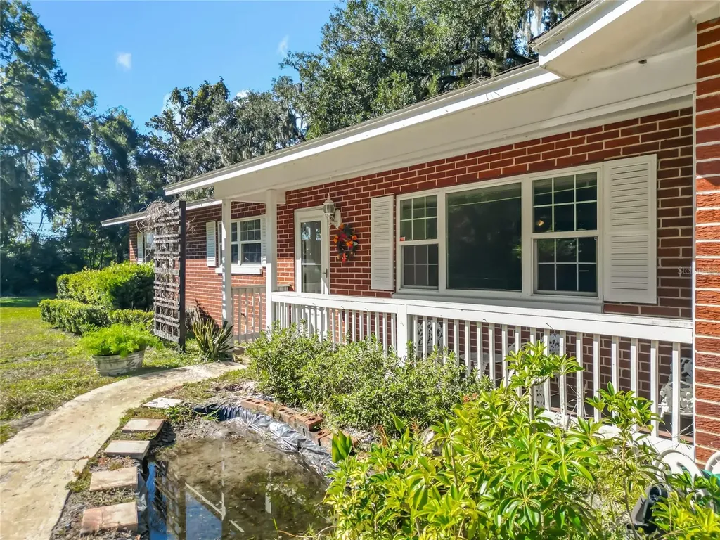 7802 Mizell Street Coleman FL 33521