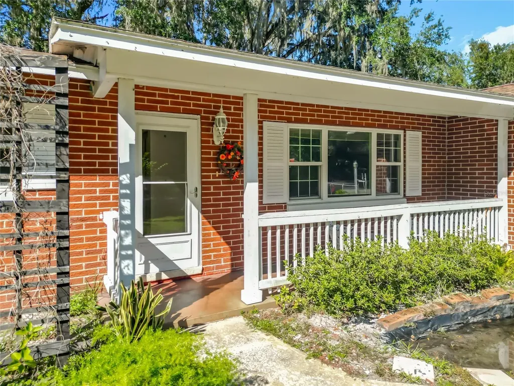 7802 Mizell Street Coleman FL 33521