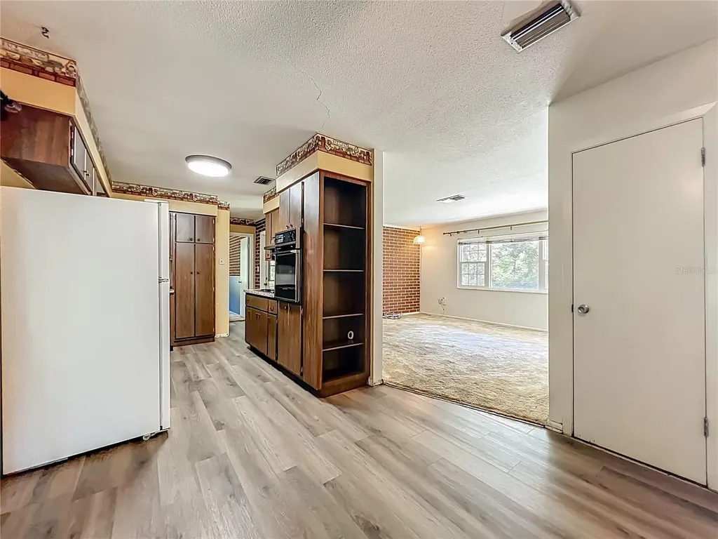 7802 Mizell Street Coleman FL 33521