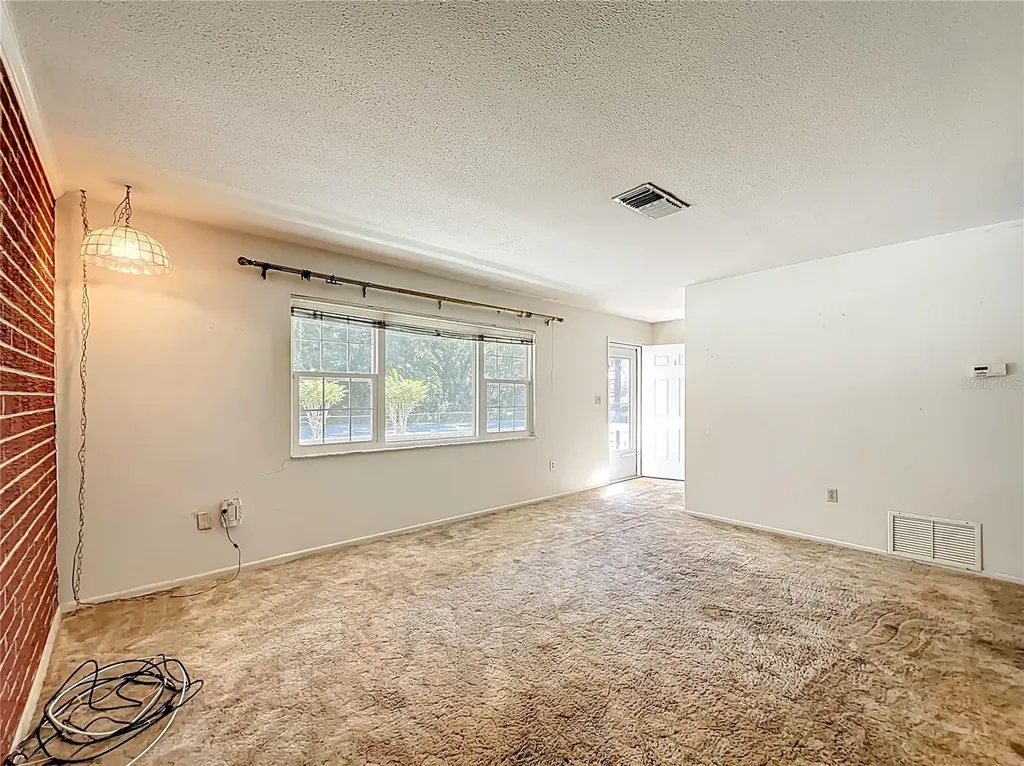 7802 Mizell Street Coleman FL 33521