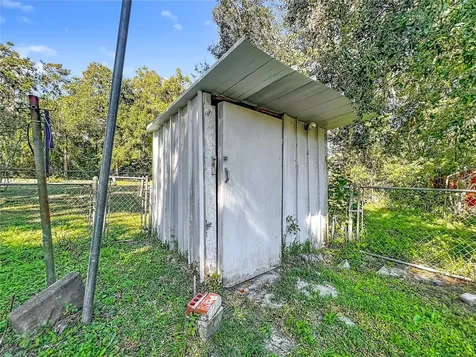 7802 Mizell Street Coleman FL 33521