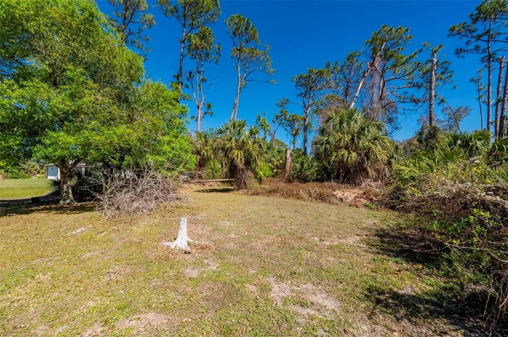 4462 La France Avenue North Port FL 34286