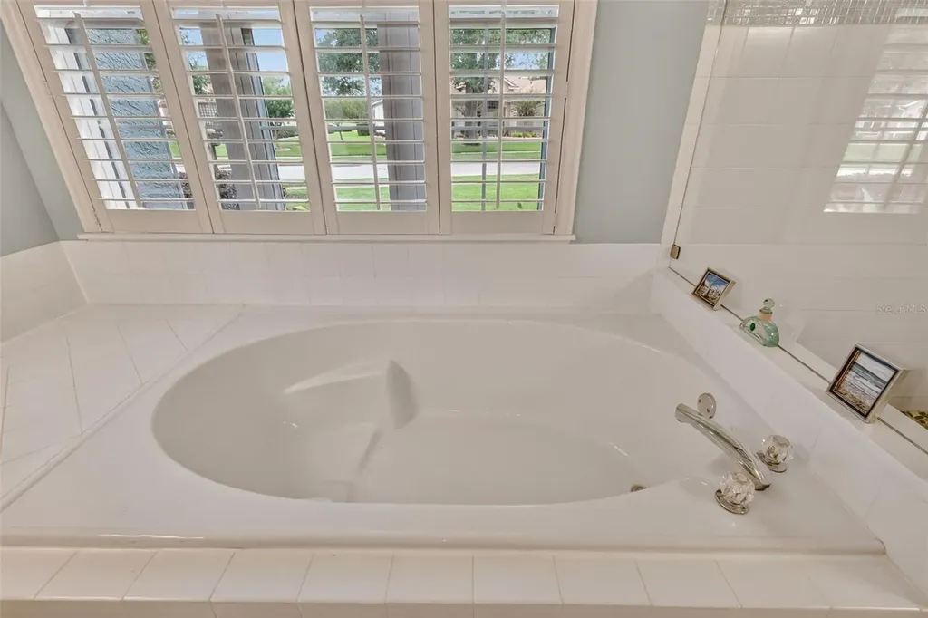 9035 Laurel Ridge Drive Mount Dora FL 32757