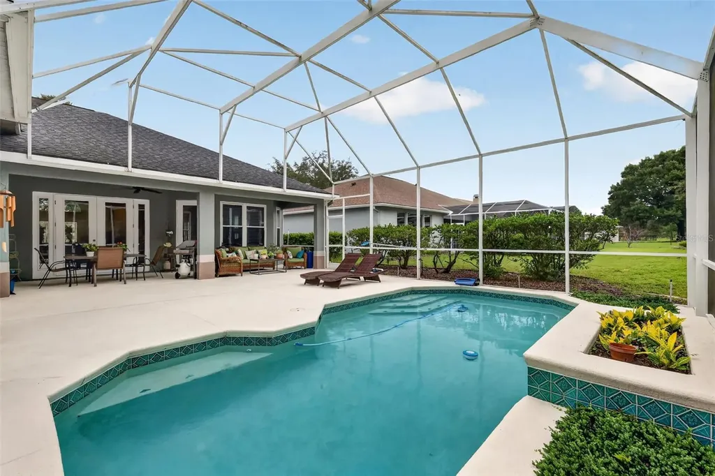 9035 Laurel Ridge Drive Mount Dora FL 32757