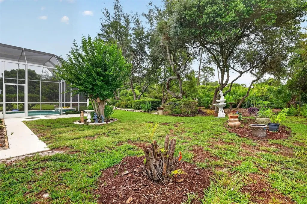 9035 Laurel Ridge Drive Mount Dora FL 32757