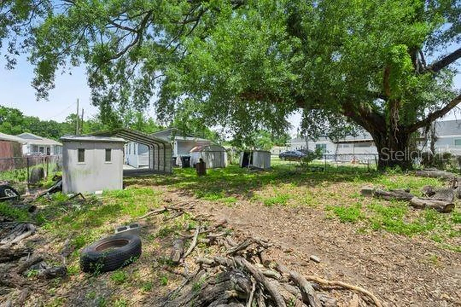 132 Pine Street Orlando FL 32824